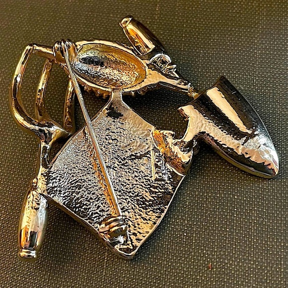 ASHLEY COOPER Vintage Gardening Tools and Dainty Pearl Seed Bead Brooch Signed - Picture 3 of 9